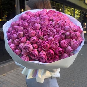 Букет из пионовидных роз