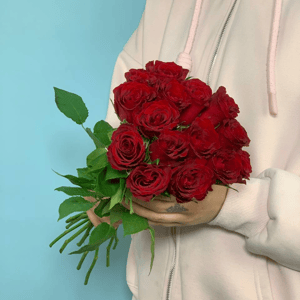 Букет «15 роз кения 32см»