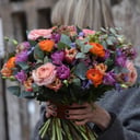 Букет «Персидский ковер» из тюльпанов и экзотических цветов