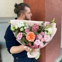 Букет «Бабочки» из экзотических цветов и альстромерий