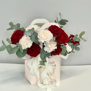 Коробка с цветами «Цветочный»