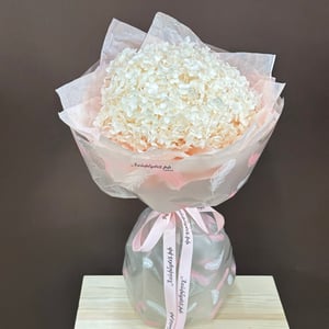 Букет из гортензии "Чарующая нежность"