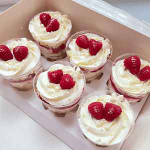 Трайфлы со свежей ягодой