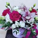 Коробка с цветами «Сиреневый» из роз и орхидей