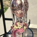 Коробка с цветами «Воздушный шар мини» из роз и эустом