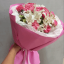 Букет с кустовой пионовидной розой