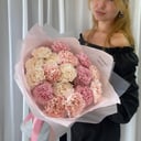 Букет «Клубничный джем» из гвоздик