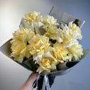 Монобукет из кремовых французских роз