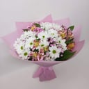 Букет Валентина из хризантем и альстромерий