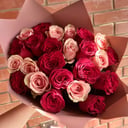 Букет «Розы красные и розовые 25 шт»