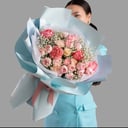 Букет нежности из роз и гвоздик