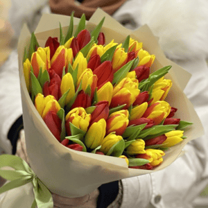 Букет из тюльпанов микс 51шт.