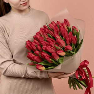 Букет «Пламя любви» из тюльпанов