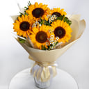 Букет «Солнечная Симфония» из ромашек и подсолнухов