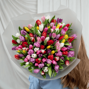 Букет из 101 разноцветного тюльпана