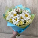 Букет с ромашками