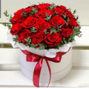 Шляпная коробка с цветами «35 Алых роз»