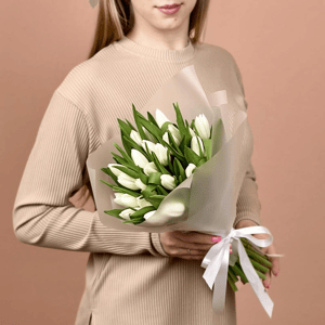 Букет «Белоснежная мелодия» из тюльпанов
