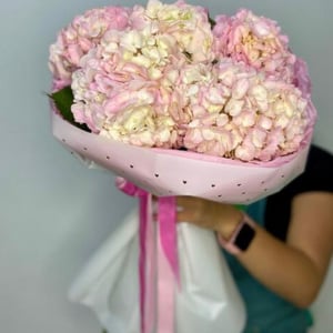 Букет с гортензий