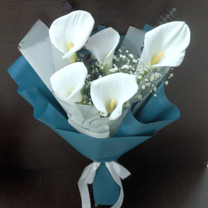 Букет «Роскошные каллы»