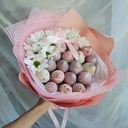 Клубничный букет "Нежность"