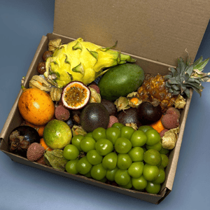 Фруктовая феерия - коробка с фруктами
