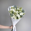 Нежный букет белый лизиантус эустома