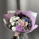 Букет «Весенний закат» из пионов и хризантем