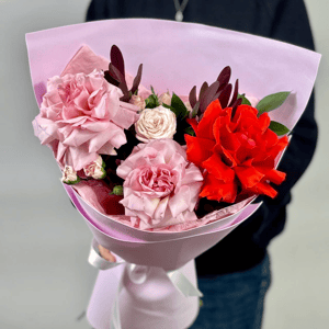 Букет «Праздник любви» из роз