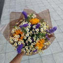 Букет «Прекрасная любовь» из ромашек и подсолнухов