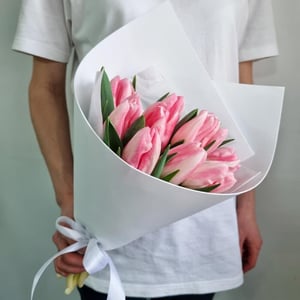 Букет «Serine» из тюльпанов