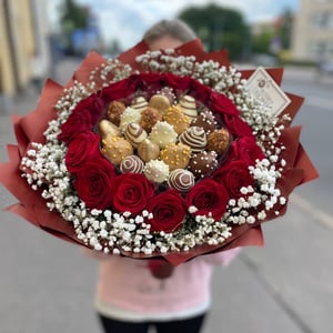 Букет из клубники «Изысканный танец»