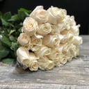 Букет «25 белых роз Эквадор 50 см»