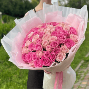 Букет «51 розовая роза»