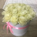 Шляпная коробка с цветами «С нежностью» из роз