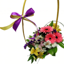 Весеннее настроение из хризантем и альстромерий