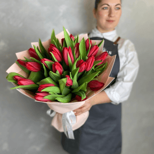 Букет из тюльпанов 25шт