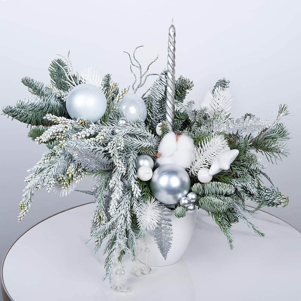 Коробка с цветами «Хрустальная ночь»