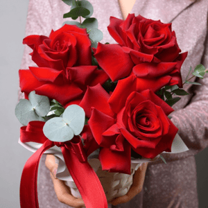 Корзина с цветами «Классика любви красные розы»