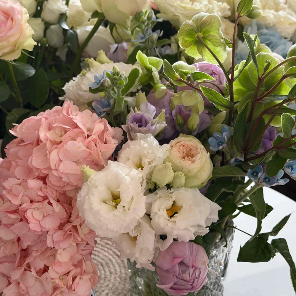 Flower delivery in Mississauga
