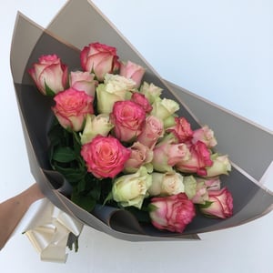 Букет из 25 кенийских роз