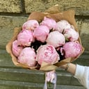 Букет «Облако из пионов»