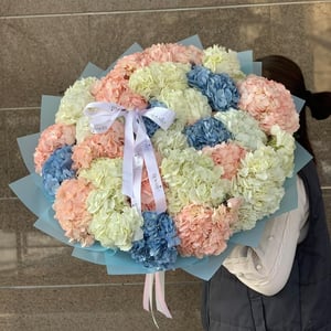 Букет Афина из гортензий