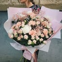 Букет "Первый Танец" из роз и гвоздик