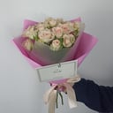 Букет «Кустовые розы в оформлении»