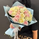 Букет микс из 35 нежных роз