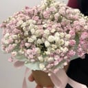 Шляпная коробка с цветами «Воздушное суфле» из гипсофил