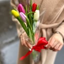 Букет из 5 тюльпанов