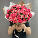 Букет из кустовой розы Файер Фокс