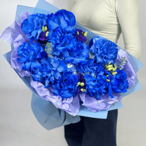 Букет «Синяя симфония» из эустом и гортензий